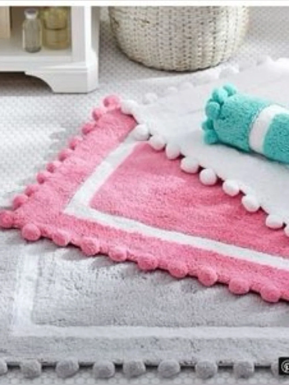 Pottery Barn Teen Pink Bathmat with Pom Pom Trim